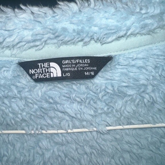 Girls NorthFace furry jacket. Girls size 14–16. Baby blue very soft - Picture 4 of 5